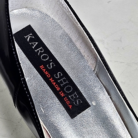 Karo's 0039- 3" Black Patent pumps. Size 8 - Picture 3 of 7